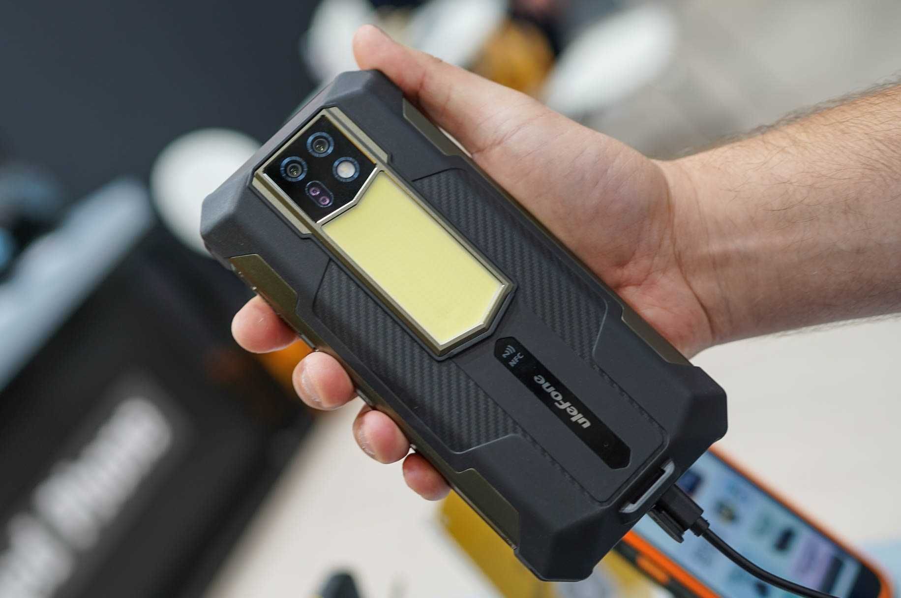 Ulefone Armor 24 24GB RAM 256GB ROM с IP68 защита, 1000 лумена фенер