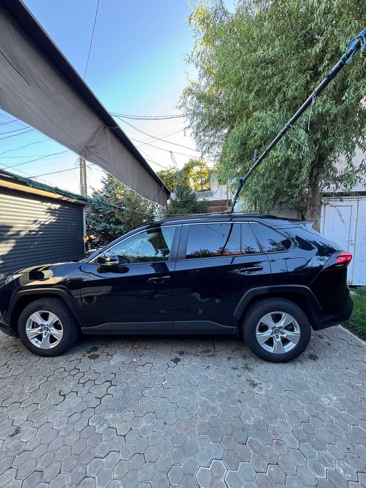 Toyota RAV4 Hybrid AWD 2019