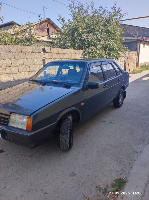 Продам ВАЗ 21099