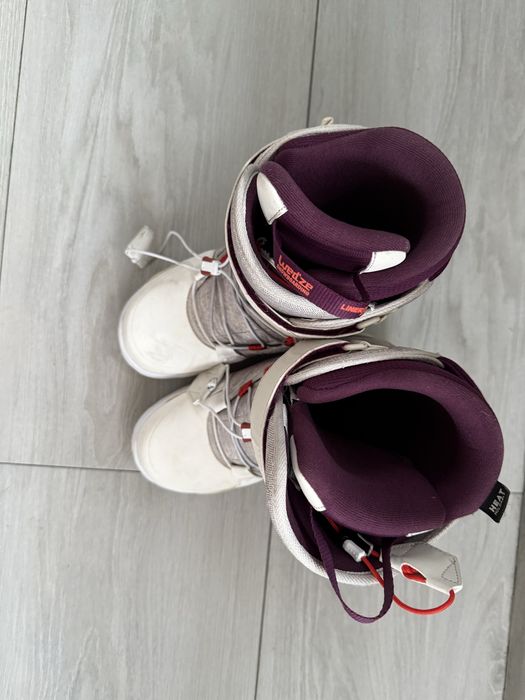 Boots de snowboard marime 40