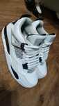 Jordan Retro 4 Military Black