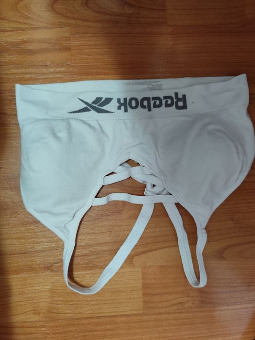 Reebok, bustiera sport damă