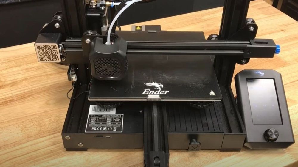 Продам 3д принтер Ender 3v2