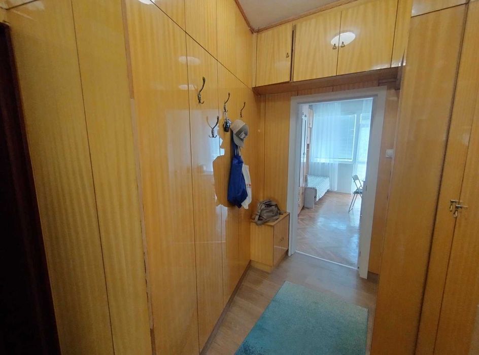 Дава се под наем Тристаен апартамент в Варна, Център - 65 кв.м за 765 € - Снимка #15