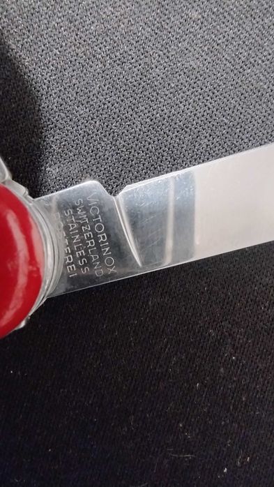 Briceag Victorinox  Rosu