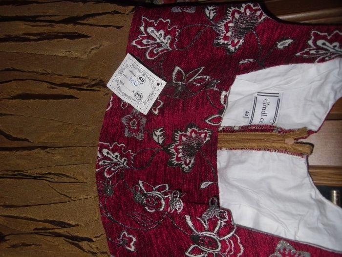 port popular sasesc,nou