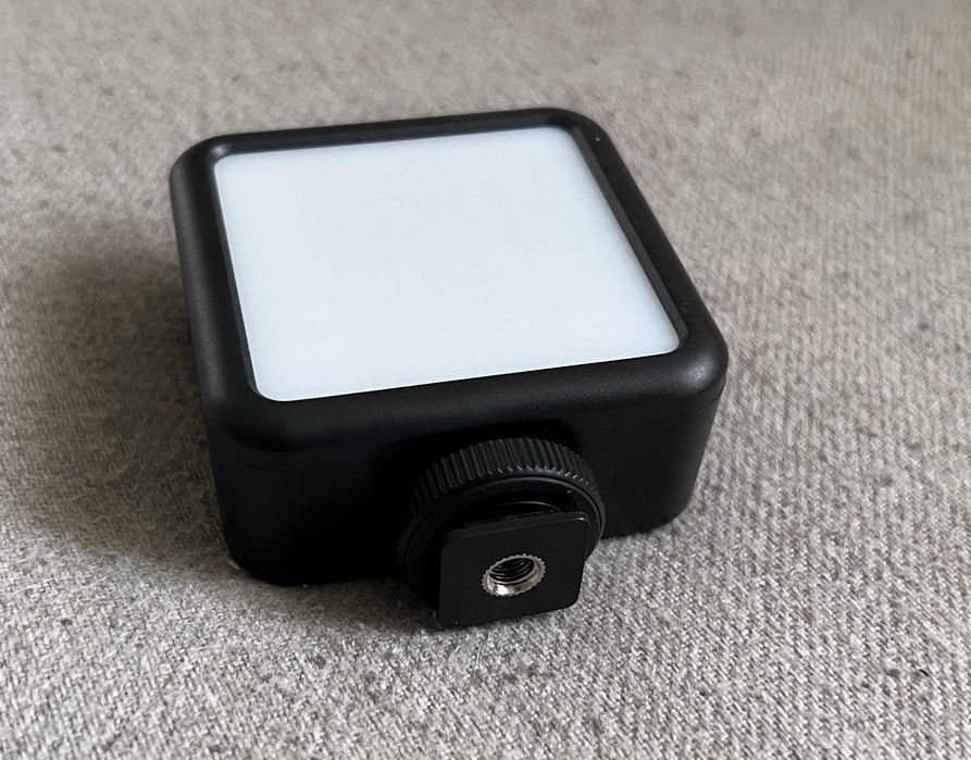 Lampa LED Ulanzi VL49 CRI 95  baterie reincarcabila 2000 mAh compacta