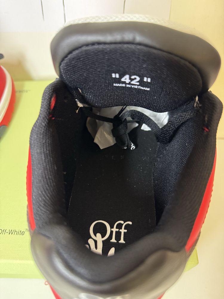 Adidasi Off-White Out Of Office Lace-Up Sneakers Black white red