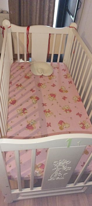 Pătuț bebelusi cu saltea și accesorii