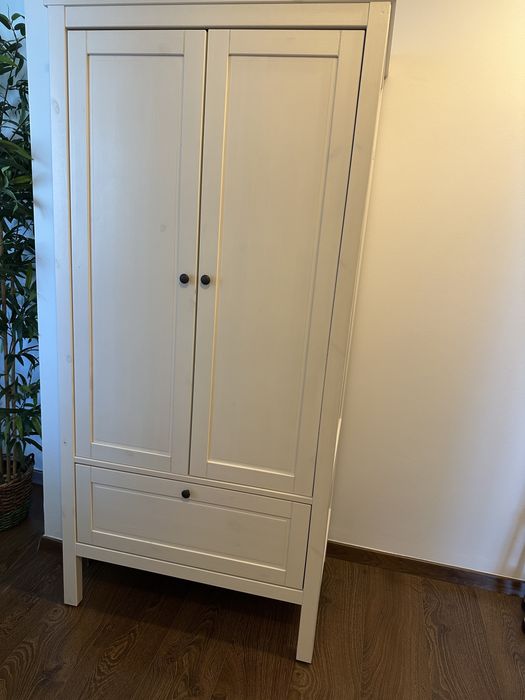 Vand dulap Ikea Sundvik impecabil