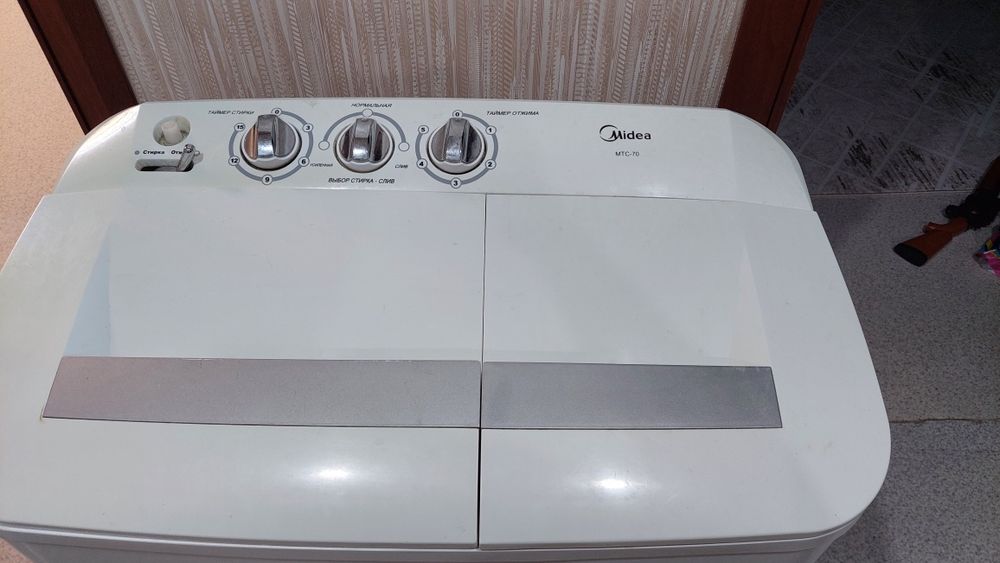 Продам стиральную машину