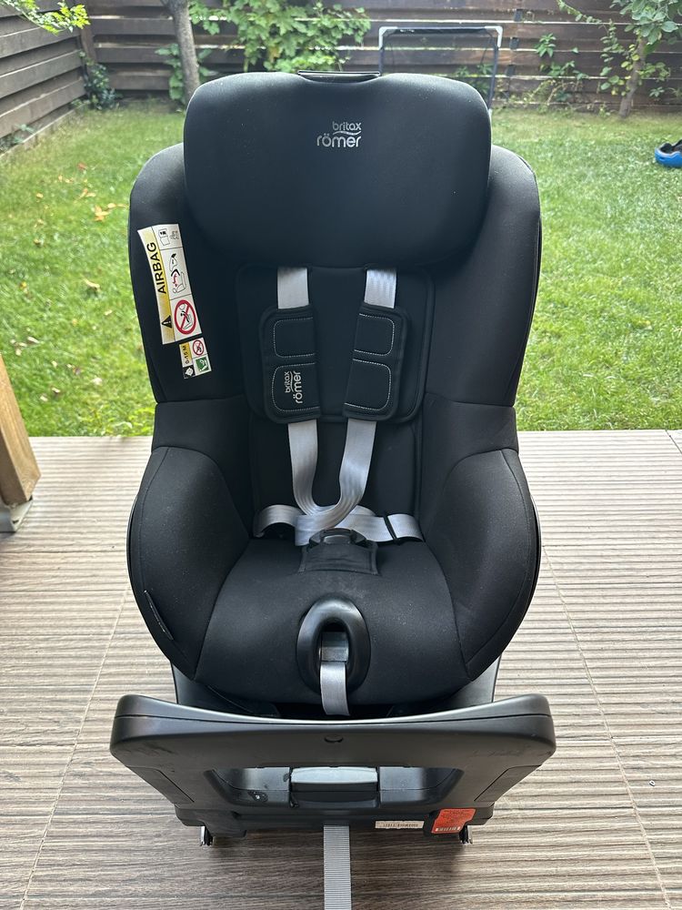 Scaun auto i-SIZE Britax Romer DUALFIX, 40-105, rotativ, ISOFIX
