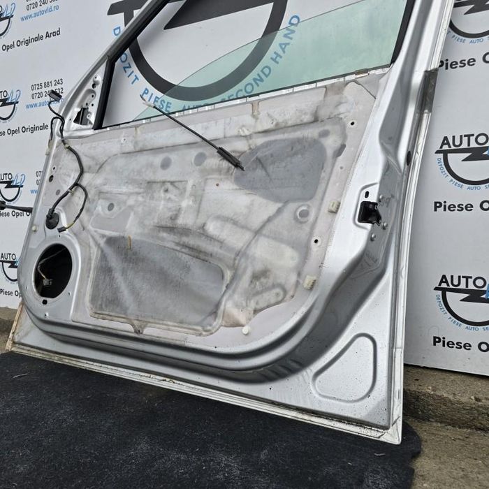 Portiera usa Z157 dreapta fata Opel Astra H facelift