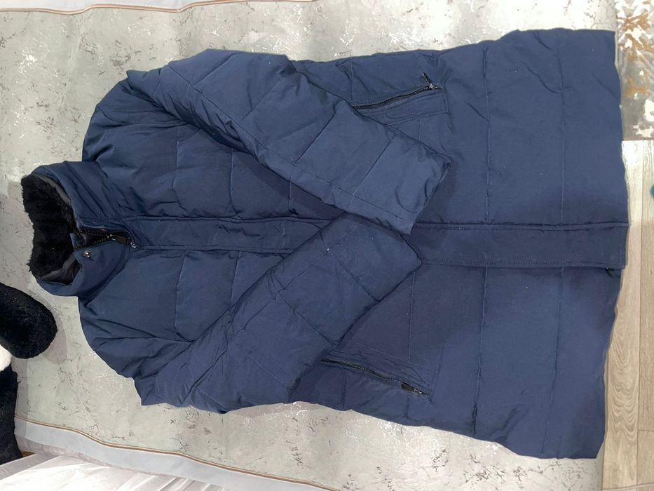 Продам зимнюю куртку