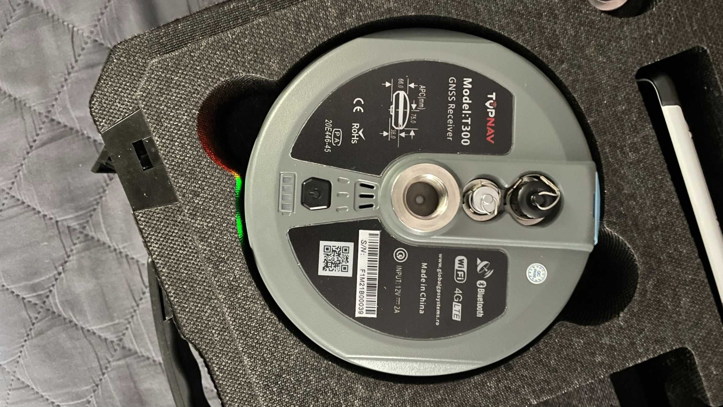 Sistem TOPNAV T300 GNSS Gnss 1408 canale GPS RTK cu IMU 60gr.