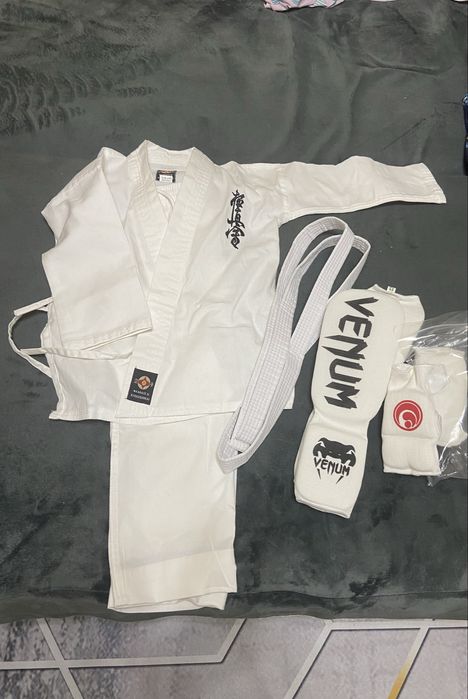 Продам кимоно детское