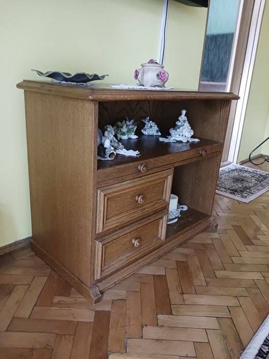 Comoda Tv,în stare foarte buna
