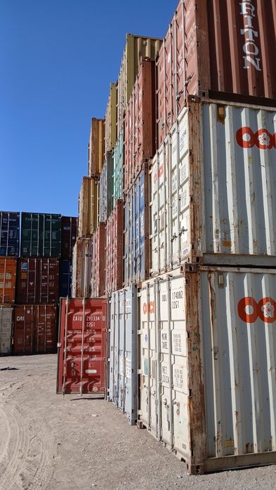 Продаются контейнеры