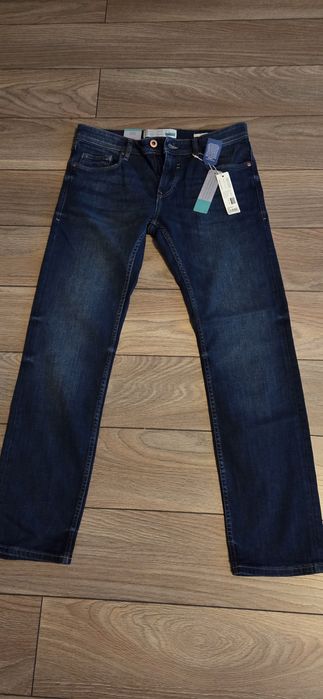 Blugi Espirit model straight 29x32 noi cu eticheta