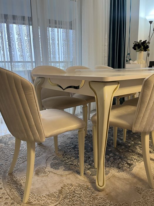 Masa dining extensibil (alb/auriu)