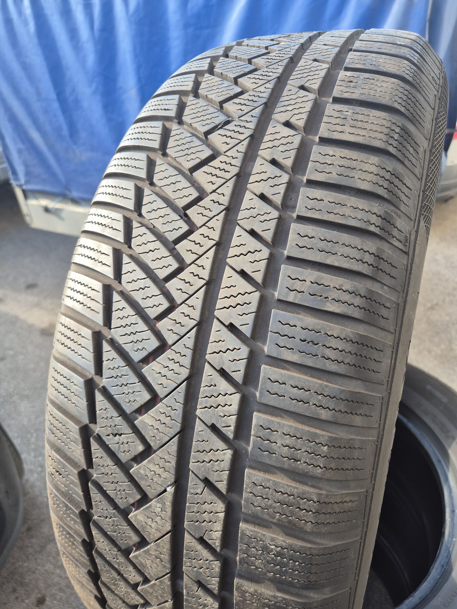 4бр. 225/60/18 Continental Winter Contact TS850P зимни гуми