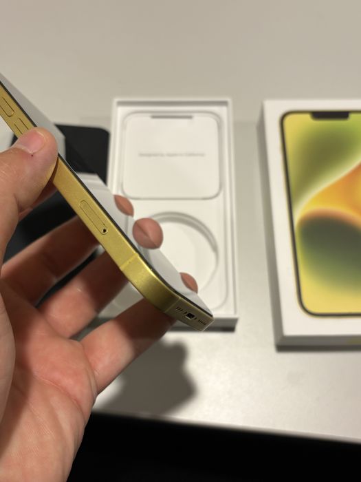iPhone 14 128Gb yellow
