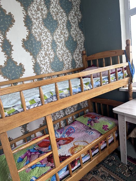 Детская двух яросная кровать