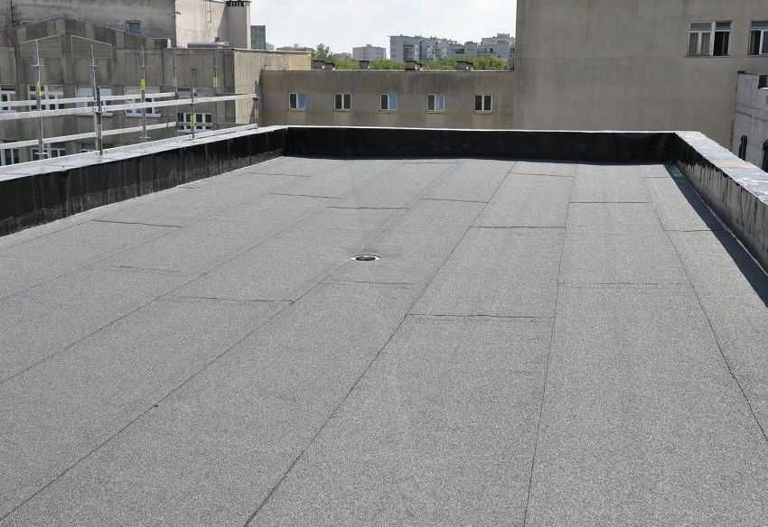 Reparăm sau înlocuim acoperișuri în timp record!