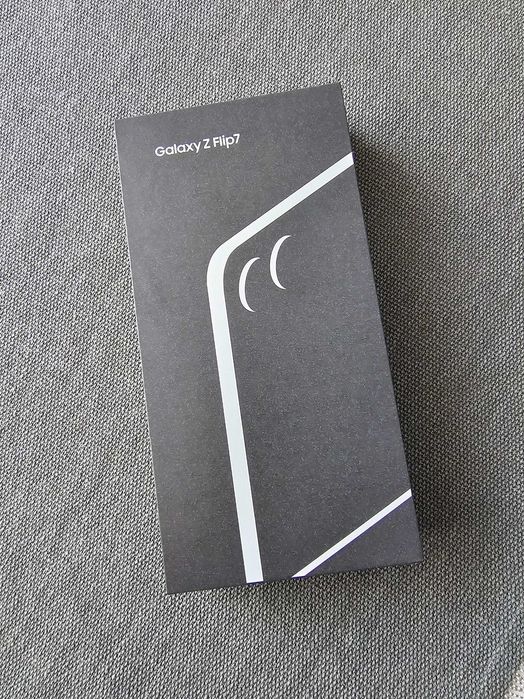 Samsung Z Flip 7