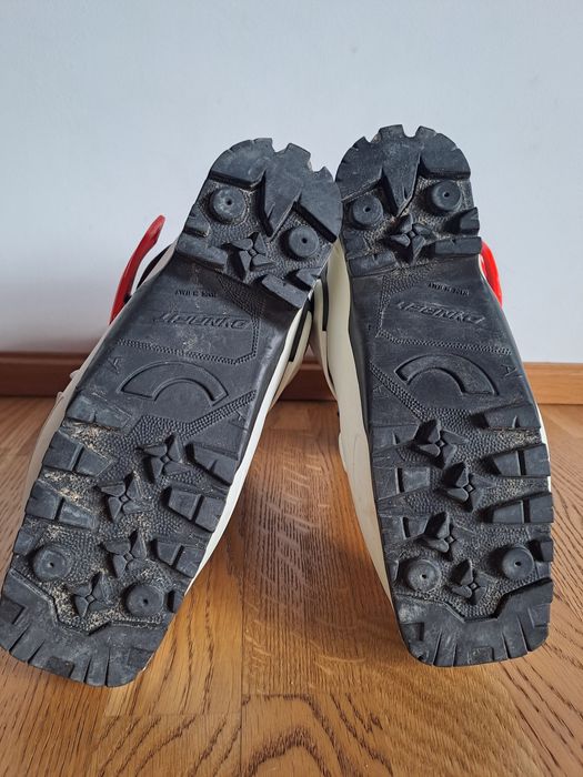 Clapari ski de tura Dynafit Neo PU W