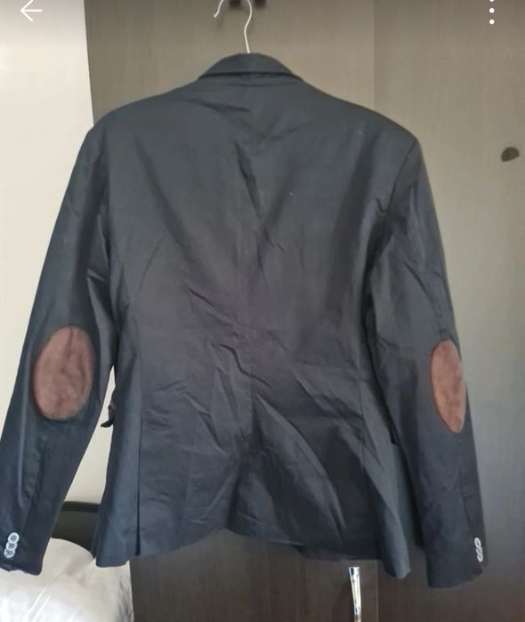 Sacou purtat o singura data