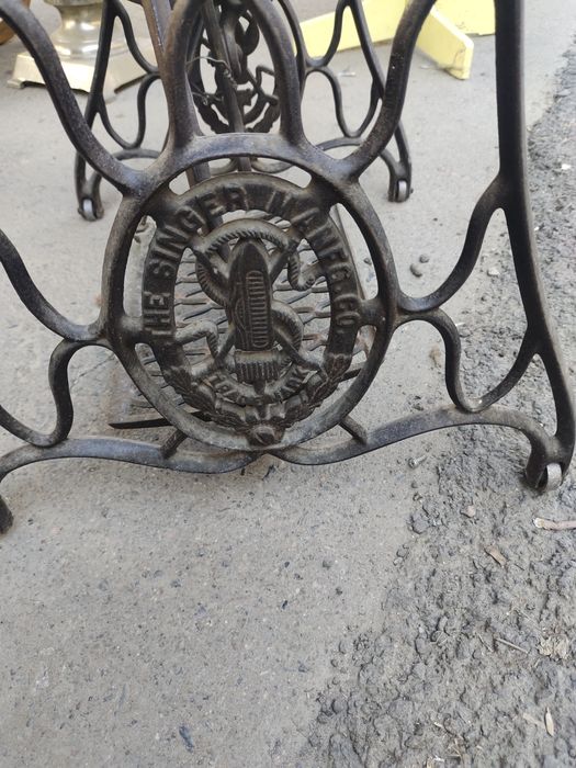 Подставка под швейной машинки Зингер