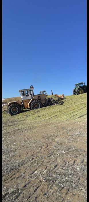 Tractor cu lama  buldozer pe roti, Raba