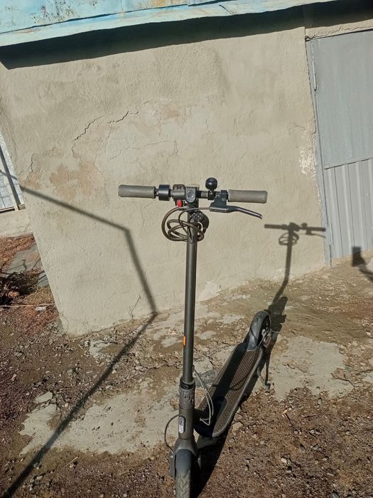 Продам электросамокат
