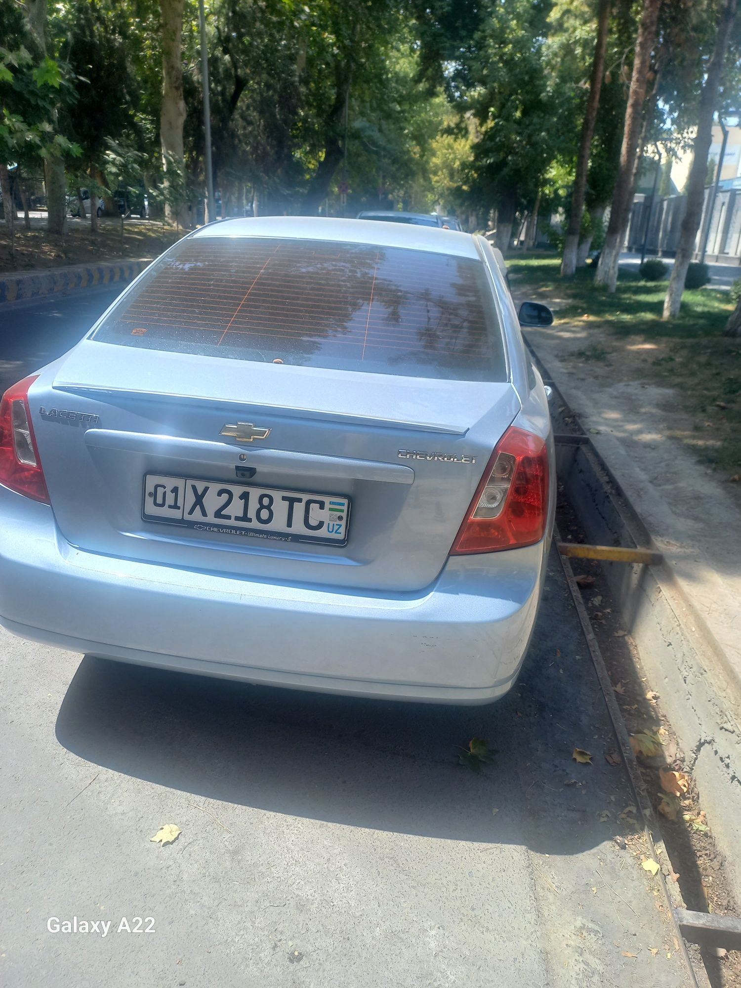 Ласетти 1.8 срочно