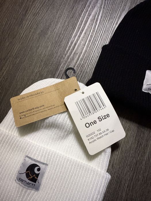 Caciula Fes Carhartt noua/new