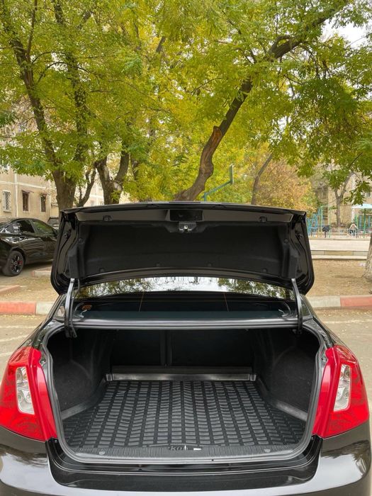 Жентра 2021 йил, автомат 3 позиция, тоза, бир кул сотилади