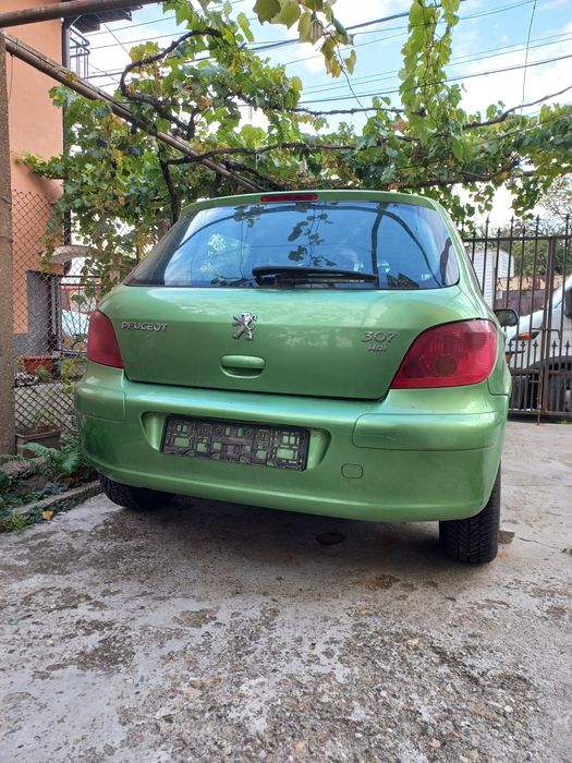 На части-Peugeot 307 20HDI - 90 к. с