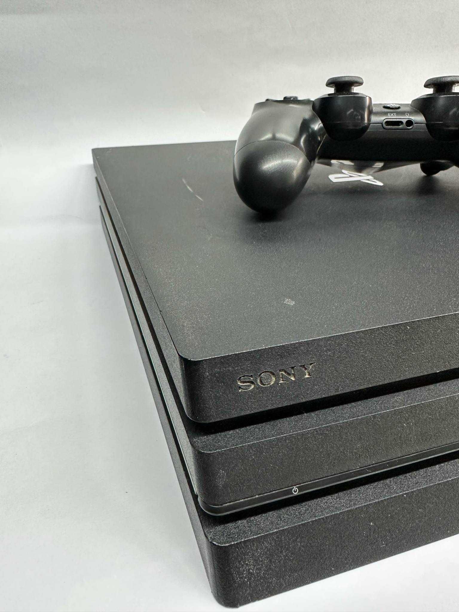 Конзола Sony Playstation 4 PRO 1TB