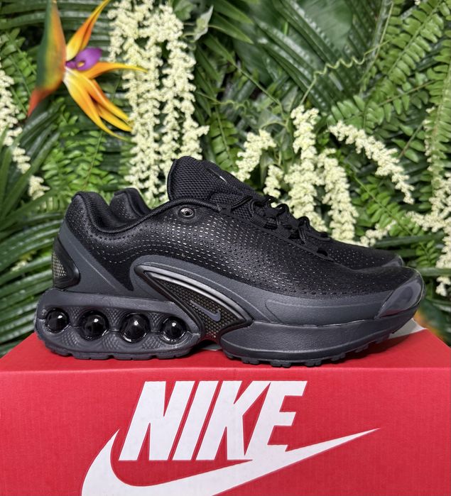 Nike Air Max DN Triple Black