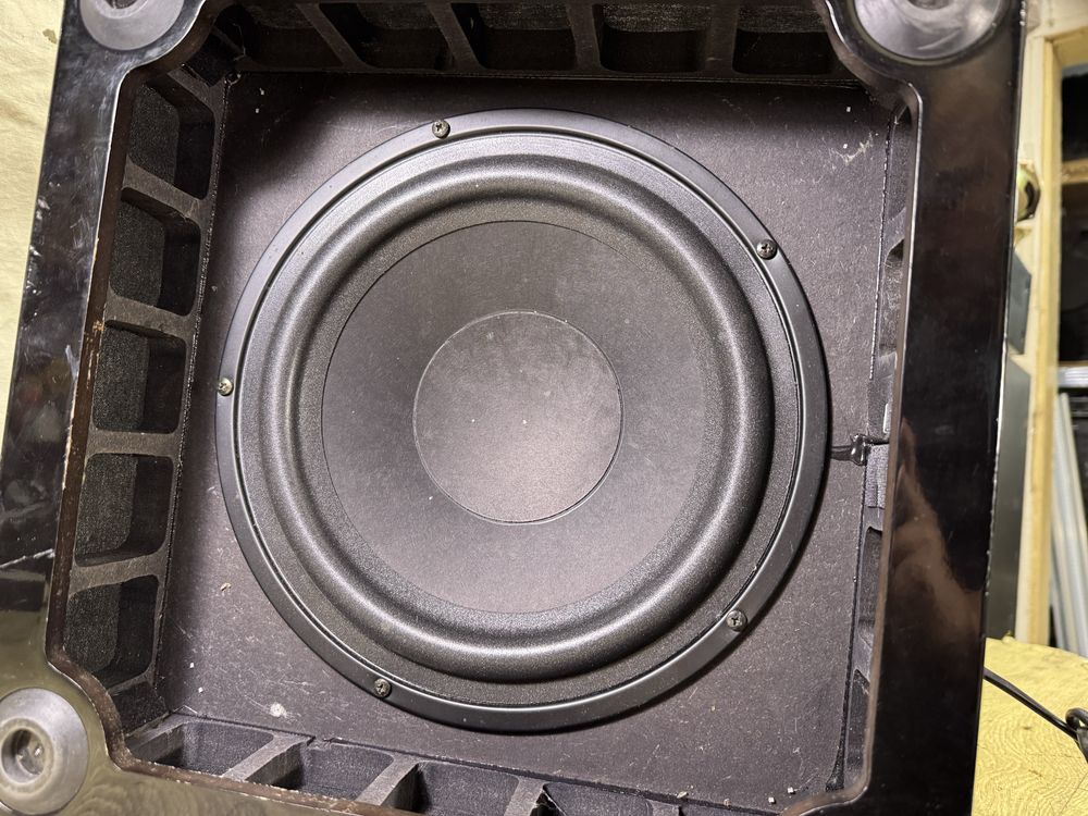 Harman Kardon 10” SUB-TS7 активен Shbwoofer