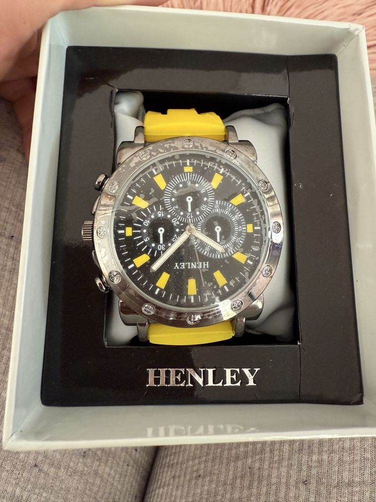 Мъжки часовник HENLEY
