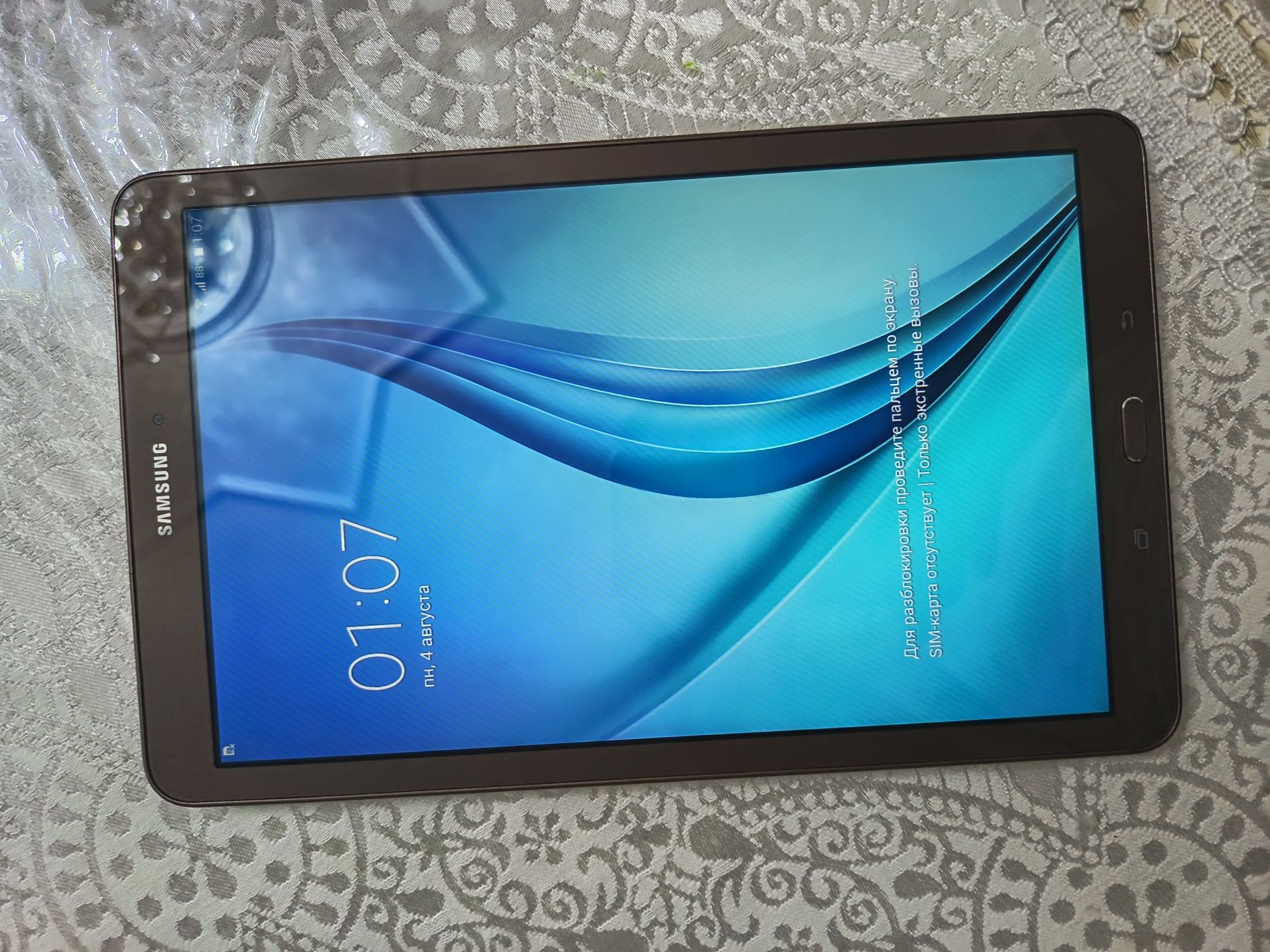 Samsung Tab E Srochno Sotiladi