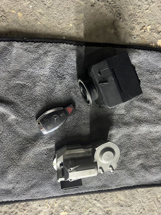 Замок зажигание в зборе с ключом от mersedes w211