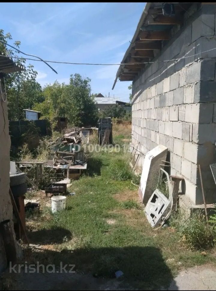 Продам дом с участком 8соток
