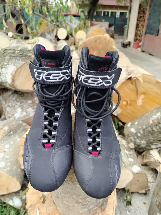 Vând ghete moto TCX mărimea 39