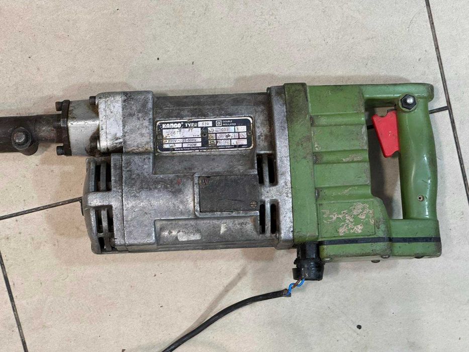 Къртач Kango type 638