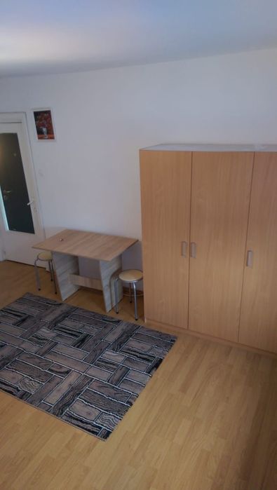 Garsoniera spatioasa
