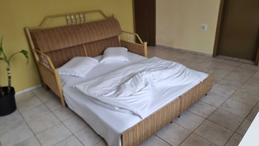 Продавам употребявани мебели