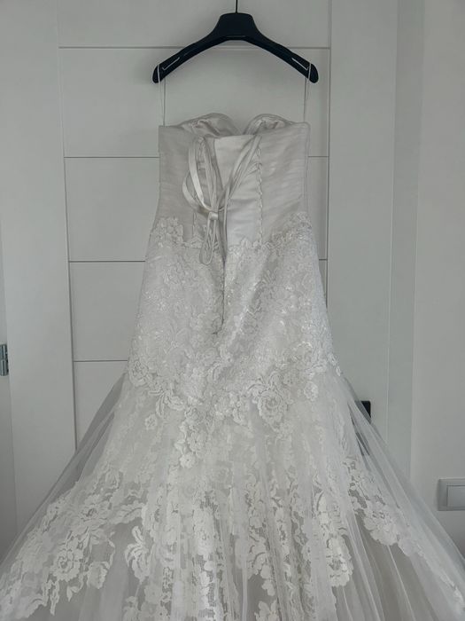 Vand rochie de mireasa tip sirena